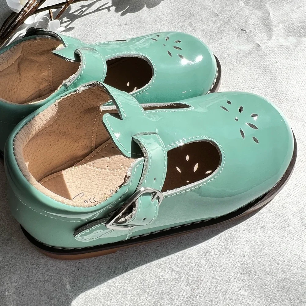 Sass and me NEW England European leather shoes toddler